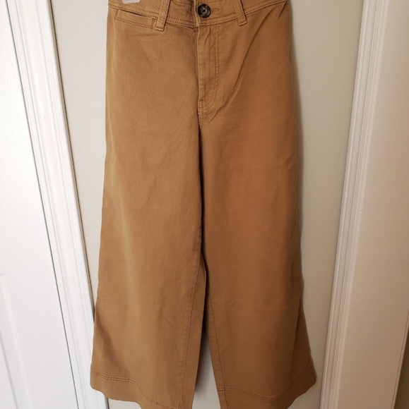 Wide Leg Cropped Pants - Picture 2 of 2